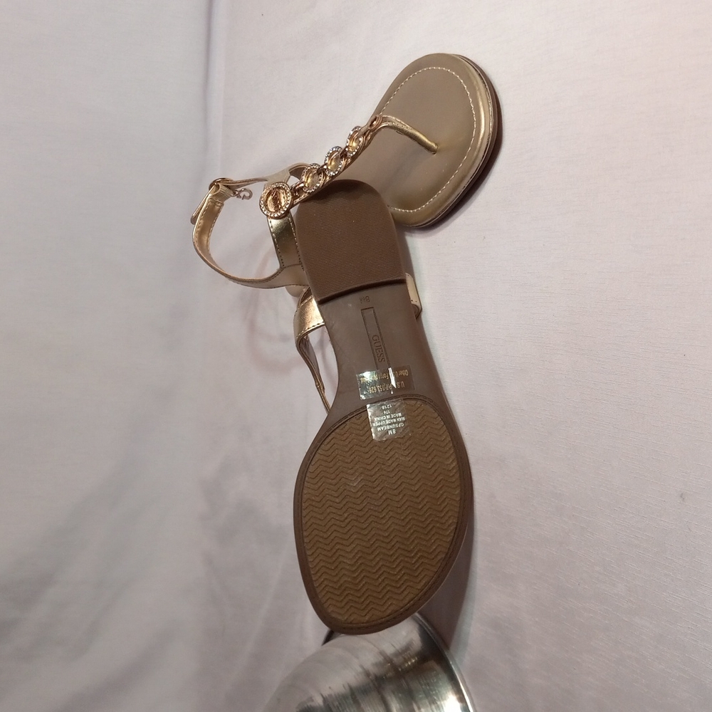 Guess Sandals - Picture 4 of 7